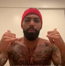 De uns anos para cå, houve mais de um bilhão de buscas. Gabigol Do Flamengo Aparece Com Nova Tattoo Predestinado Flamengo Ge