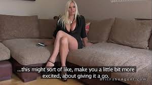 Looking hottie has a talented mouth. Creampie Fake Agent