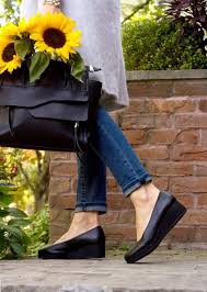 Maratown Most Comfortable Shoes For Standing All Day Comfortable Work Shoes Comfortable Shoes Comfortable Dress Shoes