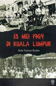 Umno telah mengadakan perarakan balas pada pagi 13 mei 1969 yang mengakibatkan terjadinya peristiwa ini. 13 Mei 1969 Di Kuala Lumpur By Abdul Rahman Ibrahim