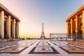 120,087 Place Du Trocadero Stock Photos, High-Res Pictures, and Images -  Getty Images | Place de la concorde, Eiffel tower, Fondation louis vuitton