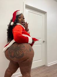 Selena Selena loca farts @fartsloca75300 - Twitter Profile | Sotwe