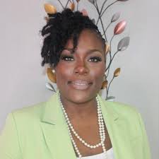 Ebony McAllister (@RealtyDiamond)