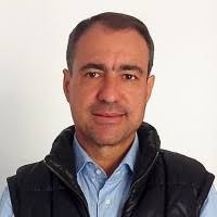 20+ perfiles de «Raul Diego»