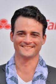 Victor Corona's Instagram, Twitter & Facebook