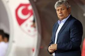 Rumen teknik direktör mircea lucescu, galatasaray'dan teklif aldınız mı, bu yönde haberler var? sorusuna şu anda bununla ilgili konuşmayacağım. dedi. Mircea Lucescu A Anuntat Lotul Turciei Pentru Meciul Cu Romania Trabzonspor Si Galatasaray Au In Lot Cate Trei Jucatori Sport Total Fm