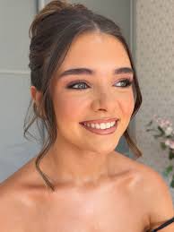 Laura McNamee (@lauramcnamee_makeup) • Instagram photos and videos