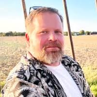 30+ "Kenneth" profiles