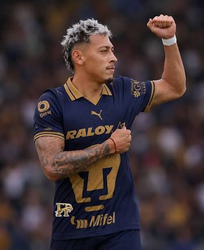 🚨 ¡DE ÚLTIMO MOMENTO! NUEVO REFUERZO 🐾 Pumas ya tiene cerrado el fichaje  de Luciano Herrera, extremo izquierdo procedente de Newell's. La operación  se realiza mediante un préstamo por un año con