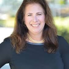 Cynthia Wertz's Instagram, Twitter & Facebook