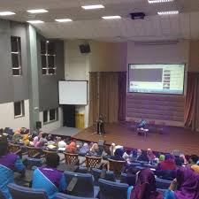 Unit kediaman kamsis ptss diletakkan dibawah jabatan hal ehwal pelajar politeknik tuanku syed sirajuddin. Fotos En Dewan Kuliah Utama 1 Politeknik Tuanku Syed Sirajuddin Arau Perlis 63 Visitantes