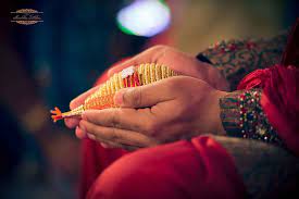 Motorola moto g100 stock wallpapers. Hd Wallpaper Present Gift Ritual Marriage Maharashtrian Marathi Wedding Wallpaper Flare