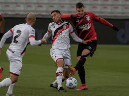 O time de eduardo barroca, inclusive, vem de um 0 a 0 com o fortaleza. Athletico Pr Vence Atletico Go Em Casa E Abre Vantagem Na Copa Do Brasil 28 07 2021 Uol Esporte