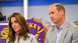 Born june 21, 1982) is the oldest son of charles, prince of wales and the late diana, princess of wales.he grandson of queen elizabeth, ii, and prince philip, duke of edinburgh.he is second in line to the british throne.he married catherine middleton, now catherine, duchess of cambridge, on april 29, 2011. Prinz William Bittere Tranen Im Kensington Palast Intouch Prinz William Und Kate Prinz William Herzogin Kate
