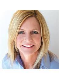 Andrea Kavanagh's Instagram, Twitter & Facebook