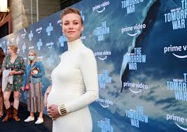 *lee matches names which end with the sound lee _ is a wildcard that will match exactly one letter in the pronunciation Pregnant Celebrities 2021 All The Stars Who Announced They Re Expecting Babies This Year Glamour