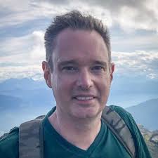 How to Design Replayable and Engaging Levels