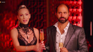 Her mother's name is barbara dragony. Who Is Selling Sunset S Christine Quinn S Fiance Christian