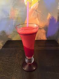 Последние твиты от citron vert 🐸 (@sleepndraw). Jus De Fruits Framboise Fraise Citron Vert Et Menthe Fraiche Picture Of Gelateria L Edelweiss Annecy Tripadvisor