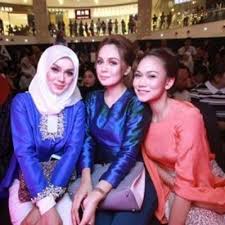 Jom saksikan clever bimbo rancangan terbaru fizi ali bersama adik beradik rara. Rupa Rupanya Ini 5 Keluarga Adik Beradik Yang Femes Di Malaysia