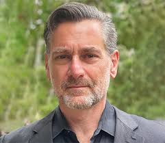 Ralph Cipolla's Instagram, Twitter & Facebook