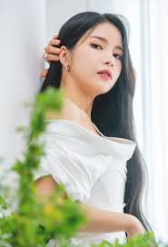 Artist · 471.7k monthly listeners. 210602 Osen Star Road Mamamoo Solar Kpopping