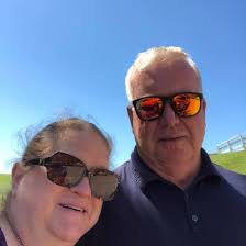 Looking for a quality place that has a great view in the quad cities for a  dinner/date night? If not allowed let me know. Somewhere fancy/high end.  Single parents. Don't get out