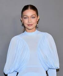Her story takes followers through each step, showing them when to add the vodka and the butter to the pan and how much starchy water they should save for combining the cooked pasta with the sauce. The Artist Behind Gigi Hadid Ombre Color Pasta Cabinets