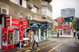 Obiectivul strategic al lui iancu de hunedoara (exceptând, desigur, marile sale ambiţii personale de putere şi de bogăţie) a fost stoparea expansiunii şi alungarea otomanilor din europa. Magazine Bulevardul Iancu De Hunedoara Bucurestiul Meu Drag