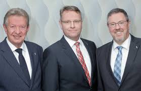 Bensberger Bank Leitet Generationswechsel Ein Burgerportal Bergisch Gladbach
