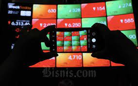 Selama dua dekade, tingkat kemiripan dari pergerakan dua indeks saham djia dan ihsg selalu di atas 55 persen dalam setahun. Rekomendasi Saham Pergerakan Ihsg Hari Ini 30 Maret 2021 Market Bisnis Com