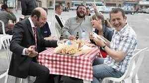 Philippe abrams est directeur de la poste de si dany boon fait souvent l'acteur, bienvenue chez les ch'tis est seulement sa deuxième réalisation, deux ans après le succès la maison du bonheur. Synchron Specials Bienvenue Chez Les Ch Tis Dff Film