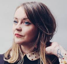 Terri White's Instagram, Twitter & Facebook