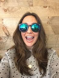 Wake Up In The Morning Feeling Like P Diddy Got My Glasses On Bustle Better Selfies Old And New Pics