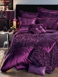 Pin By Ozlem Muratoglu On Purple Purple Bedrooms Purple Bedding Purple Rooms