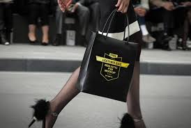 Download Shopping Hand Bag Mockup Free Psd At Downloadmockup Com Download Free Mockups Bag Mockup Shopping Bag Design Bags