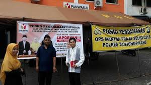 Maybe you would like to learn more about one of these? Panwaslu Tanjungpinang Rekrut 317 Pengawas Tps Pilwako Pinang Berapa Honornya Tribun Batam