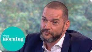 When you think oh là là, it makes you smile, it's makes you feel good about what you do and realise that life should be a joy. Fred Sirieix Service Guru Von Top Leading Promotivate Speaker Agency