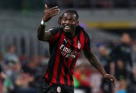Milan testing new Nkunku-Leao partnership and drop Pulisic
