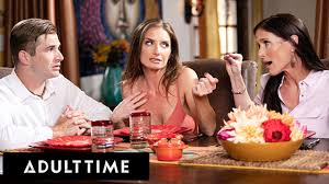 Adult time - sexy milf combatte a cena per avere il cazzo del suo figliastro