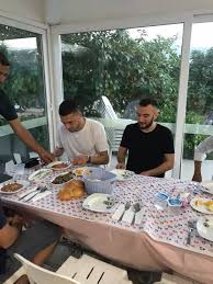 Merih demiral hayatı ve biyografisi hakkında bilgi almak vemerih demiral ile ilgili haberleri okumak için tıklayın. Merih Demiral Sevgilisi Golunu Asker Selamiyla Kutlamisti Merih Demiral Dan Paulo Dybala Paylasimi Son Dakika Spor Haberleri Merih Demiral Ile 5 Yillik Sozlesme Imzalayan Sporting Lizbon Serbest Kalma Bedeli Olarak