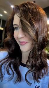 Loving warm winter Shades with @leanne.daniel truly suits her well, also  what a big transformation!!! So shiny enjoy girl 🩷