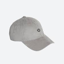 Suede caps have an almost velvety feel. Adidas Originals Adicolor Premium Essentials Suede Cap Gn4887 Szary Fur 24 50 Sneakerstudio De