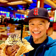 BEN & JERRY'S ICE CREAM