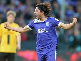 Daniel engelbrecht is a famous association football player, his life is full of mysteries. Kaderplanungen Der Zebras Im Galopp Munster Holt Manno Dfb Deutscher Fussball Bund E V