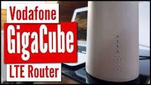 Gigacube, bizdeki turkcell superbox gibi lakin 200 gb kota var. Internet Aus Der Steckdose Vodafone Gigacube Lte Router Fur Unterwegs Youtube
