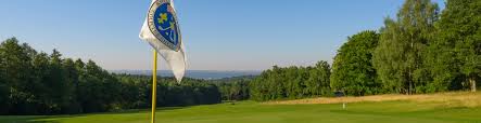 Jun 08, 2021 · nach monaten im lockdown beginnt für bayerns schüler wieder der unterricht vor ort. Golf Bei Gewitter So Verhalten Sie Sich Richtig Gcrm