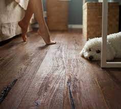 Zwar handelt es sich tatsächlich um einen 100% natürlichen rohstoff, doch die biedere optik gehört längst der vergangenheit an. Bodenbelage In Kiel Knutzen Wohnen