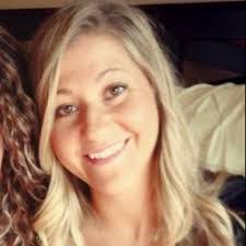 Amanda Dirienzo's Instagram, Twitter & Facebook