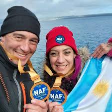 Roxana Pescader fue vencedora absoluta de una carrera de Aguas Frías en  Chile